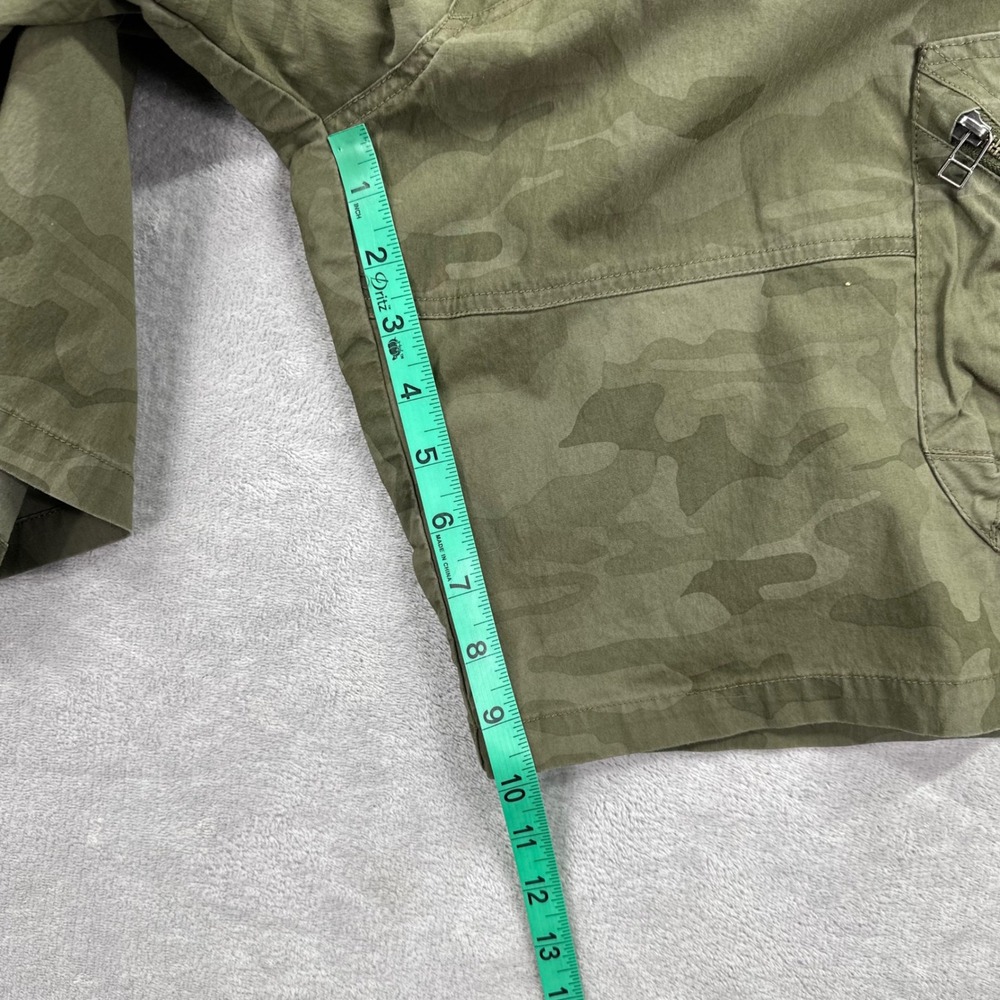 Kuhl Cargo Shorts Mens 36 Green Camo Vintage Patina Dye Hiking Outdoors Utility - Picture 9 of 11
